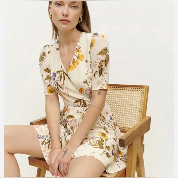 Reformation floral mini boho wrap dress